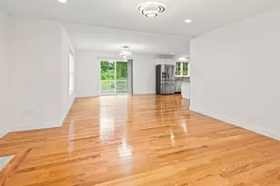 11 Whisper Dr, Worcester, MA 01609 - Photo 10