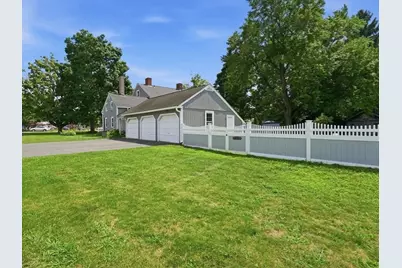 724-726 Main St, Agawam, MA 01001 - Photo 2
