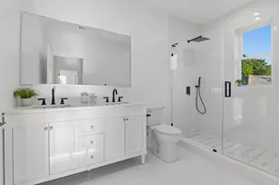 5 Vassall St, Quincy, MA 02170 - Photo 24
