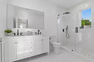 5 Vassall St, Quincy, MA 02170 - Photo 24