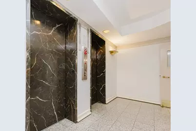 1933 Commonwealth Avenue #410, Boston, MA 02135 - Photo 20