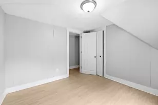 29 Yale St, Springfield, MA 01109 - Photo 30