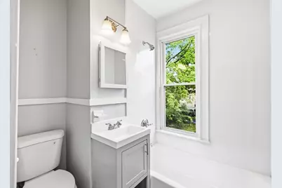 29 Yale St, Springfield, MA 01109 - Photo 22
