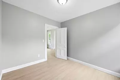 29 Yale St, Springfield, MA 01109 - Photo 26