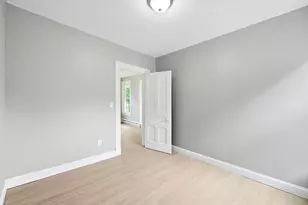 29 Yale St, Springfield, MA 01109 - Photo 26