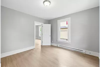 29 Yale St, Springfield, MA 01109 - Photo 24