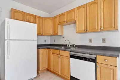 372 Cabot St #1, Beverly, MA 01915 - Photo 6