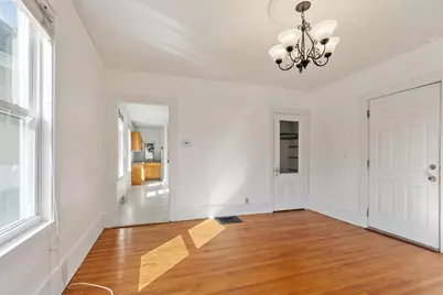 372 Cabot St #1, Beverly, MA 01915 - Photo 4