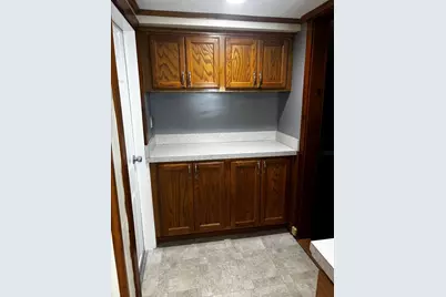 903 Prospect #1, Somerset, MA 02726 - Photo 4