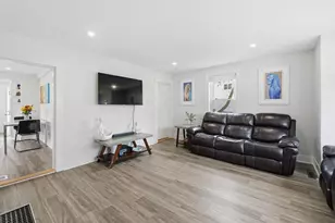 7 Cherry St, Southborough, MA 01745 - Photo 8