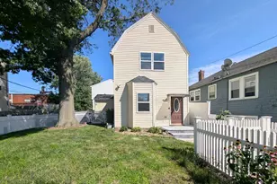 35 Francis St, Everett, MA 02149 - Photo 1