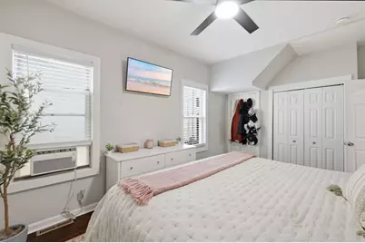 220 University Ave, Lowell, MA 01854 - Photo 14