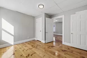 220 University Ave, Lowell, MA 01854 - Photo 34