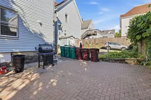 220 University Ave, Lowell, MA 01854 - Photo 36