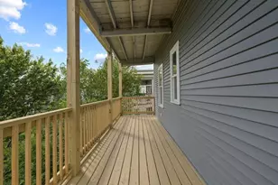 16 Leslie St, Boston, MA 02122 - Photo 14