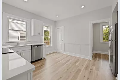 16 Leslie St #2, Boston, MA 02122 - Photo 4