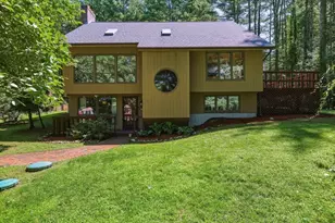 15 Ladyslipper Cir, Amherst, MA 01002 - Photo 1