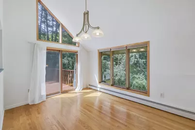 15 Ladyslipper Cir, Amherst, MA 01002 - Photo 14