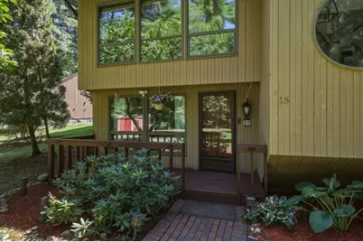 15 Ladyslipper Cir, Amherst, MA 01002 - Photo 2