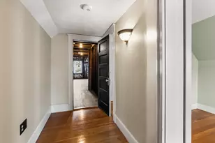 27 Peirce Ave, Everett, MA 02149 - Photo 24