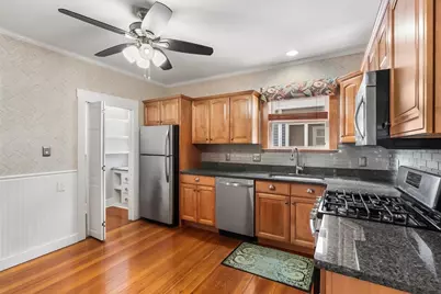 27 Peirce Ave, Everett, MA 02149 - Photo 16