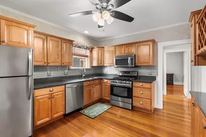 27 Peirce Ave, Everett, MA 02149 - Photo 14