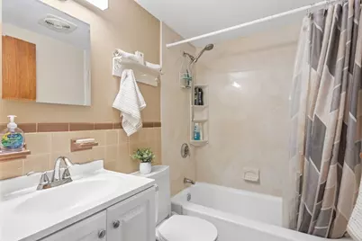 64 Heywood Ave, Melrose, MA 02176 - Photo 20