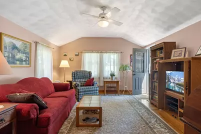 64 Heywood Ave, Melrose, MA 02176 - Photo 18
