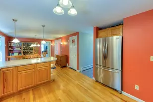 11 Hyland Ave, Leicester, MA 01524 - Photo 6