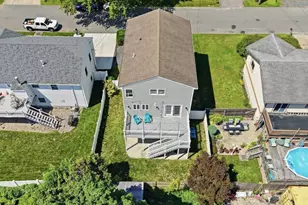 53 Osborne St, New Bedford, MA 02740 - Photo 8