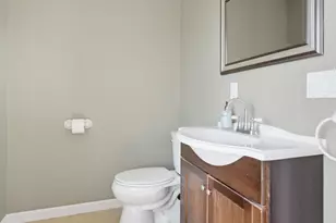 53 Osborne St, New Bedford, MA 02740 - Photo 24