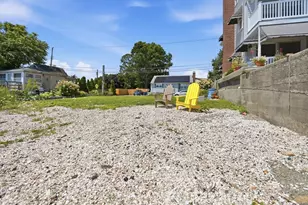53 Osborne St, New Bedford, MA 02740 - Photo 14