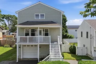53 Osborne St, New Bedford, MA 02740 - Photo 2