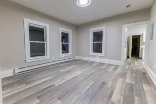 58 Laurel, Worcester, MA 01605 - Photo 8