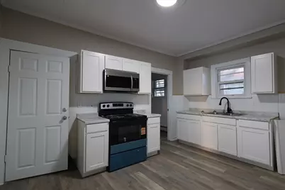 58 Laurel, Worcester, MA 01605 - Photo 4