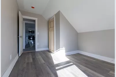 58 Laurel, Worcester, MA 01605 - Photo 16