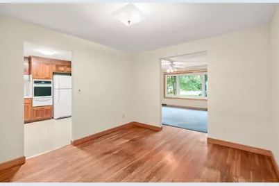 117 Albemarle Rd, Norwood, MA 02062 - Photo 10