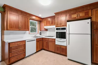 117 Albemarle Rd, Norwood, MA 02062 - Photo 4