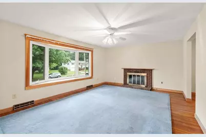 117 Albemarle Rd, Norwood, MA 02062 - Photo 12