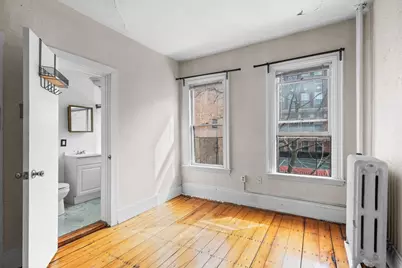 19 South Russell Street, Boston, MA 02114 - Photo 18