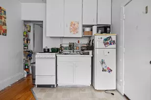 19 S Russell St, Boston, MA 02114 - Photo 14
