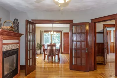 242 Beacon St, Lowell, MA 01850 - Photo 12