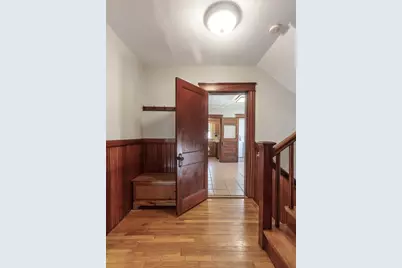 242 Beacon St, Lowell, MA 01850 - Photo 22