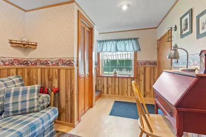 397 Pleasant St, Barre, MA 01005 - Photo 20