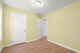 10 Cottage St, North Attleboro, MA 02760 - Photo 18