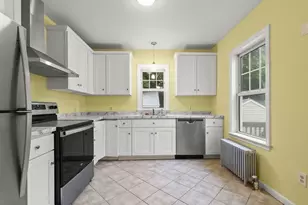 10 Cottage St, North Attleboro, MA 02760 - Photo 1
