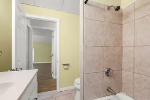 10 Cottage St, North Attleboro, MA 02760 - Photo 16