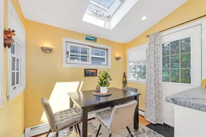 54 Summit St, Boston, MA 02136 - Photo 12