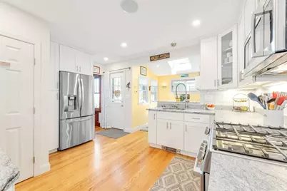 54 Summit St, Boston, MA 02136 - Photo 8