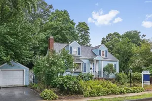 71 Farnum Rd, Waltham, MA 02453 - Photo 32